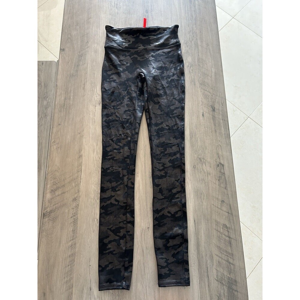 Spanx Leggings Womens XSmall Black Camo Shiny
